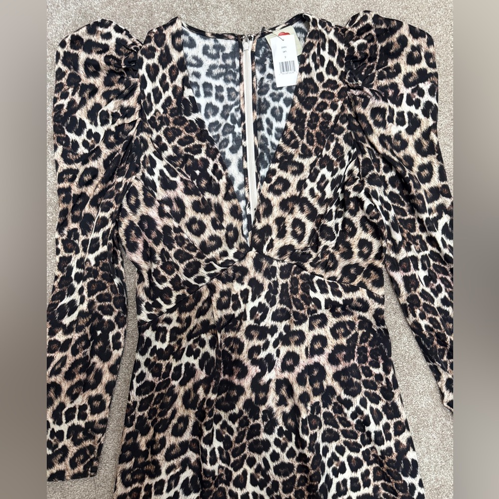 FARM Rio - Animal - Leopard Print MIDI Dress with V-neck - size Medium - NWT - Picture 5 of 16